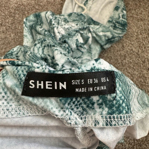 Blue snakeskin dress - Picture 2 of 2